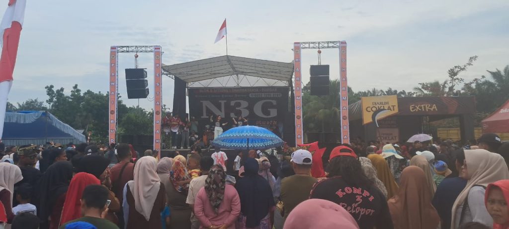 Peserta Pawai Budaya Sungai Duo Kecewa, Acara Telat Dimulai Karena Menunggu Bupati